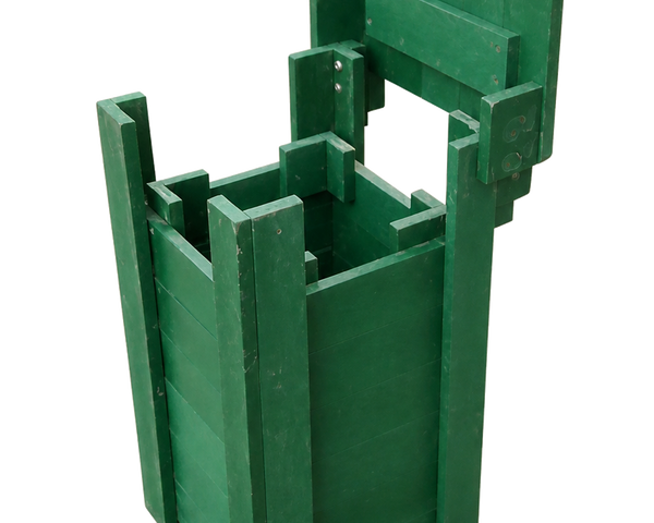 Denny Dustbin