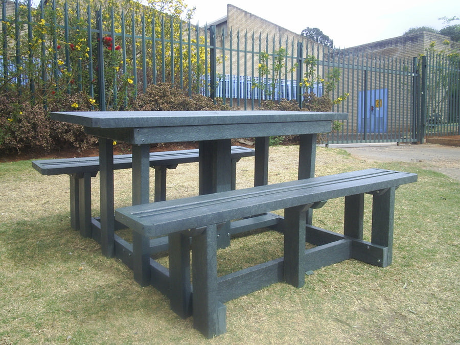 Recycled Plastic Jumbo Picnic Table