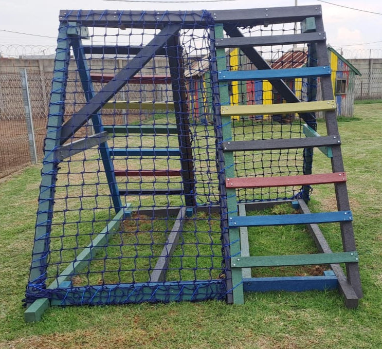 Net Climbing Wall