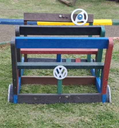 4 Seater Car